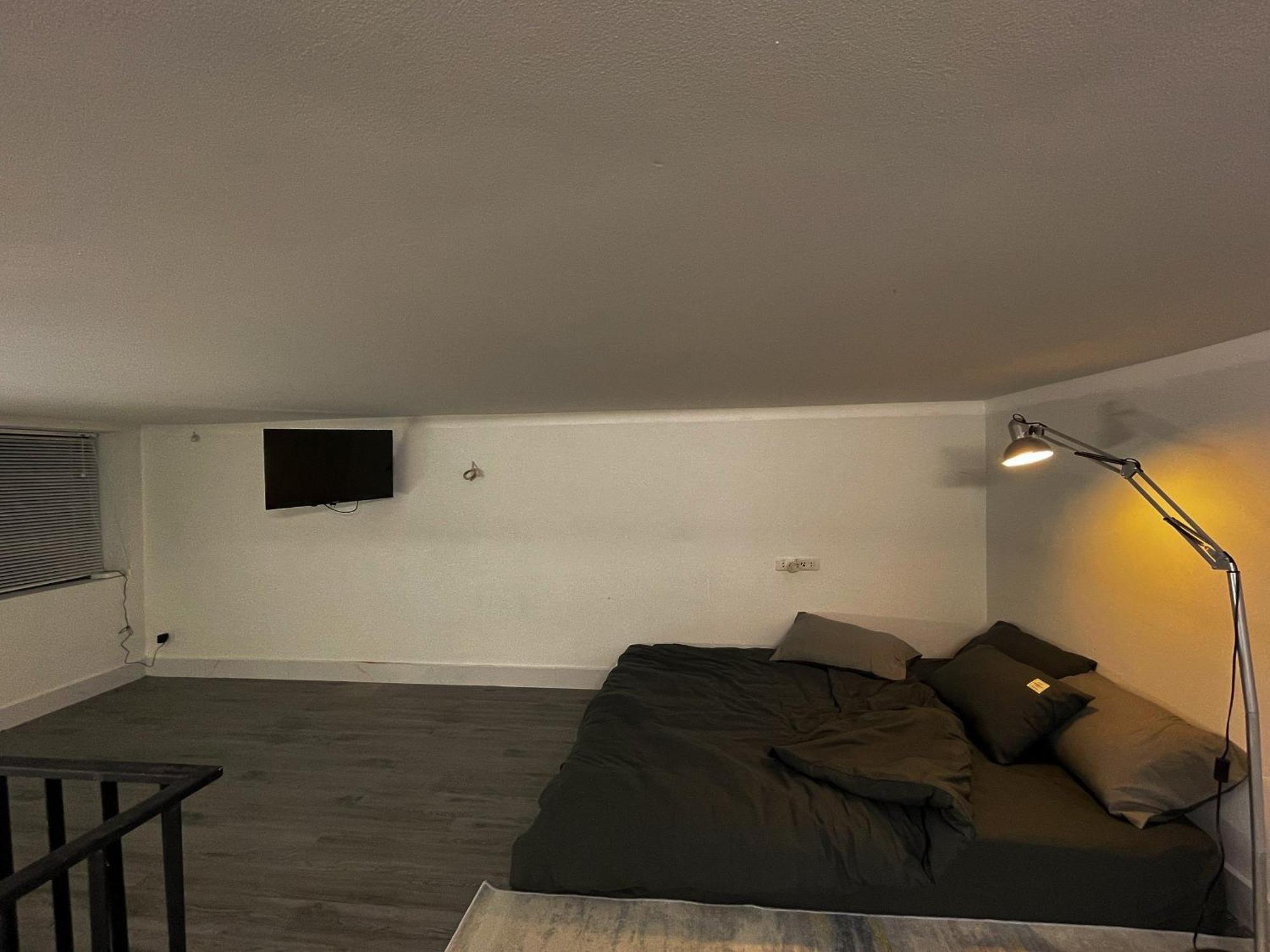 Zeus Living - Old Quater Homestay Hanoi Luaran gambar