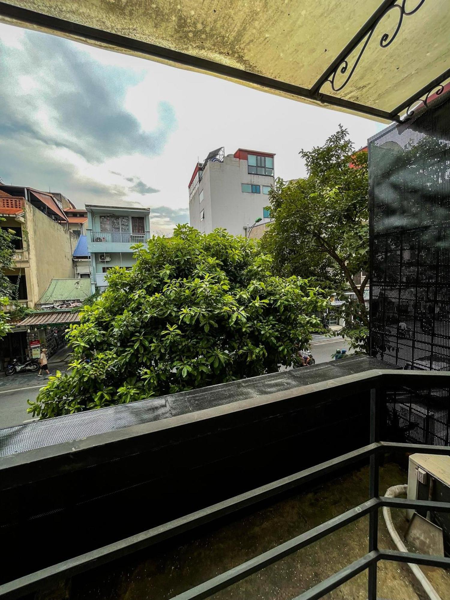 Zeus Living - Old Quater Homestay Hanoi Luaran gambar